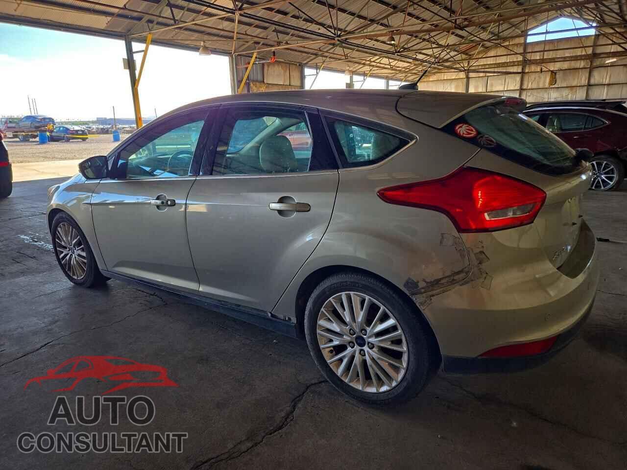 FORD FOCUS 2016 - 1FADP3N26GL307826