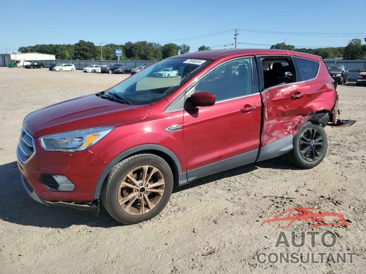 FORD ESCAPE 2017 - 1FMCU0GD5HUE66100