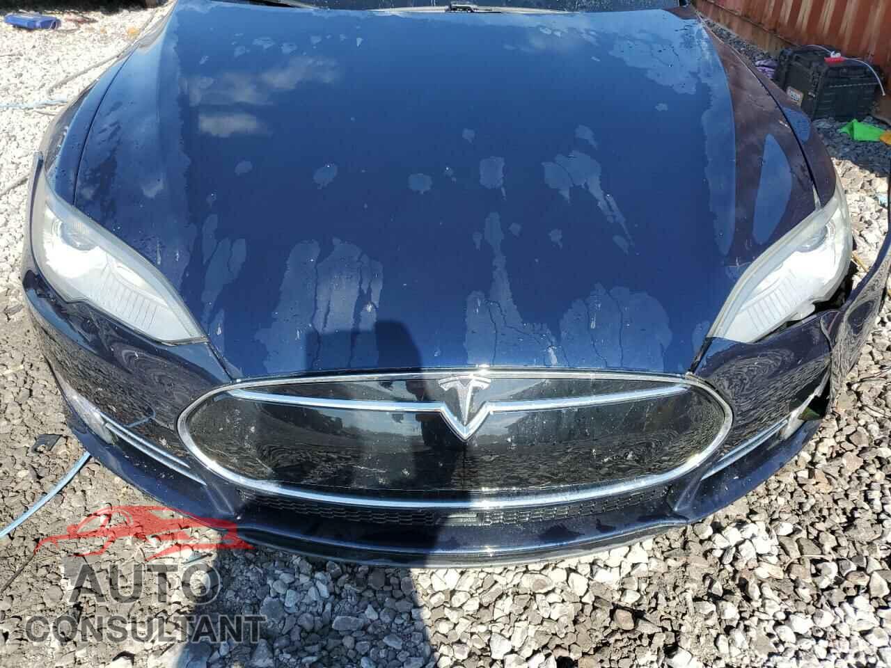 TESLA MODEL S 2015 - 5YJSA4H47FF083554