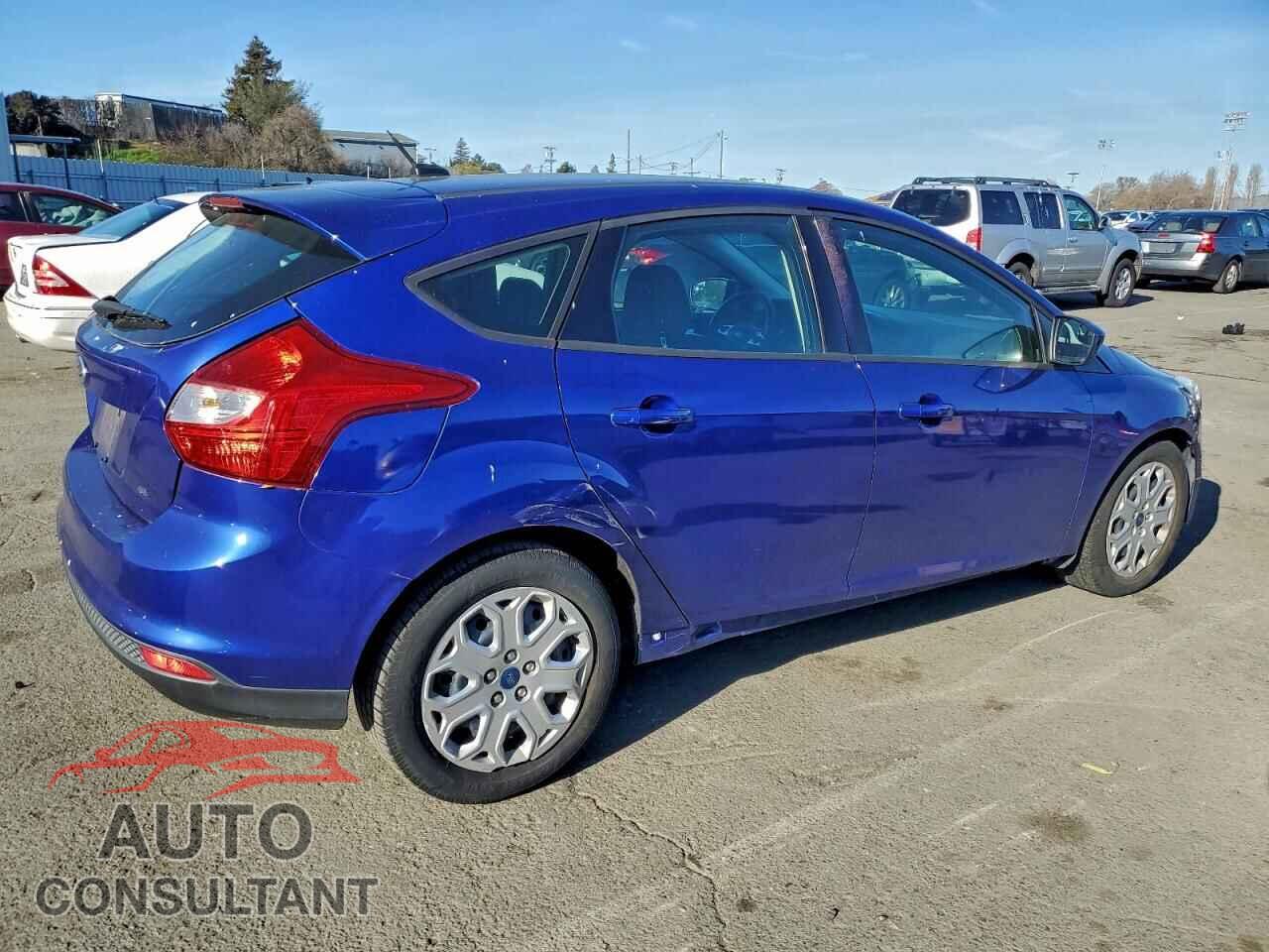FORD FOCUS 2012 - 1FAHP3K29CL302359