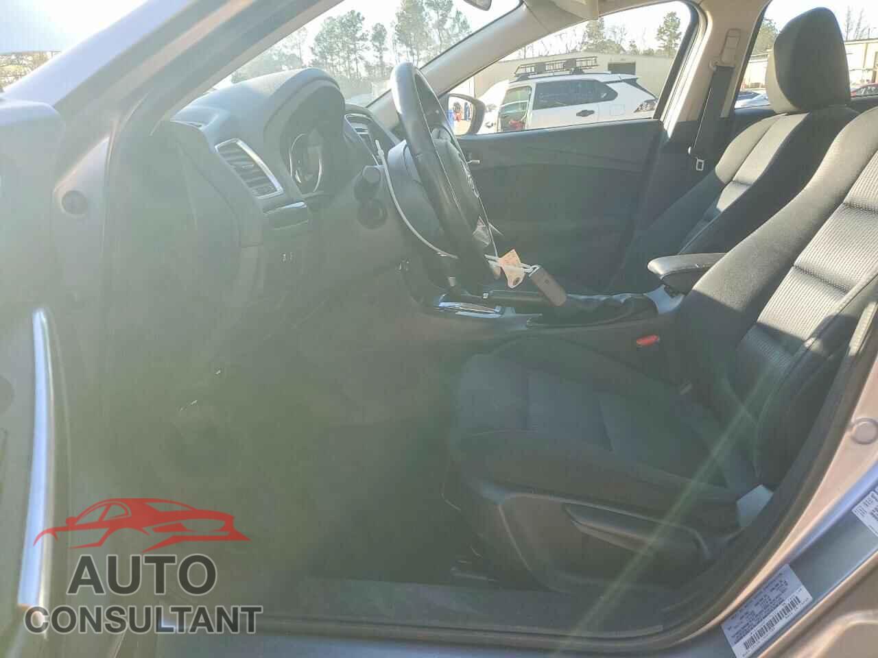 MAZDA 6 2015 - JM1GJ1U63F1174101