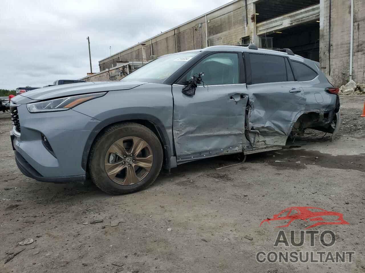 TOYOTA HIGHLANDER 2022 - 5TDABRCH4NS538211