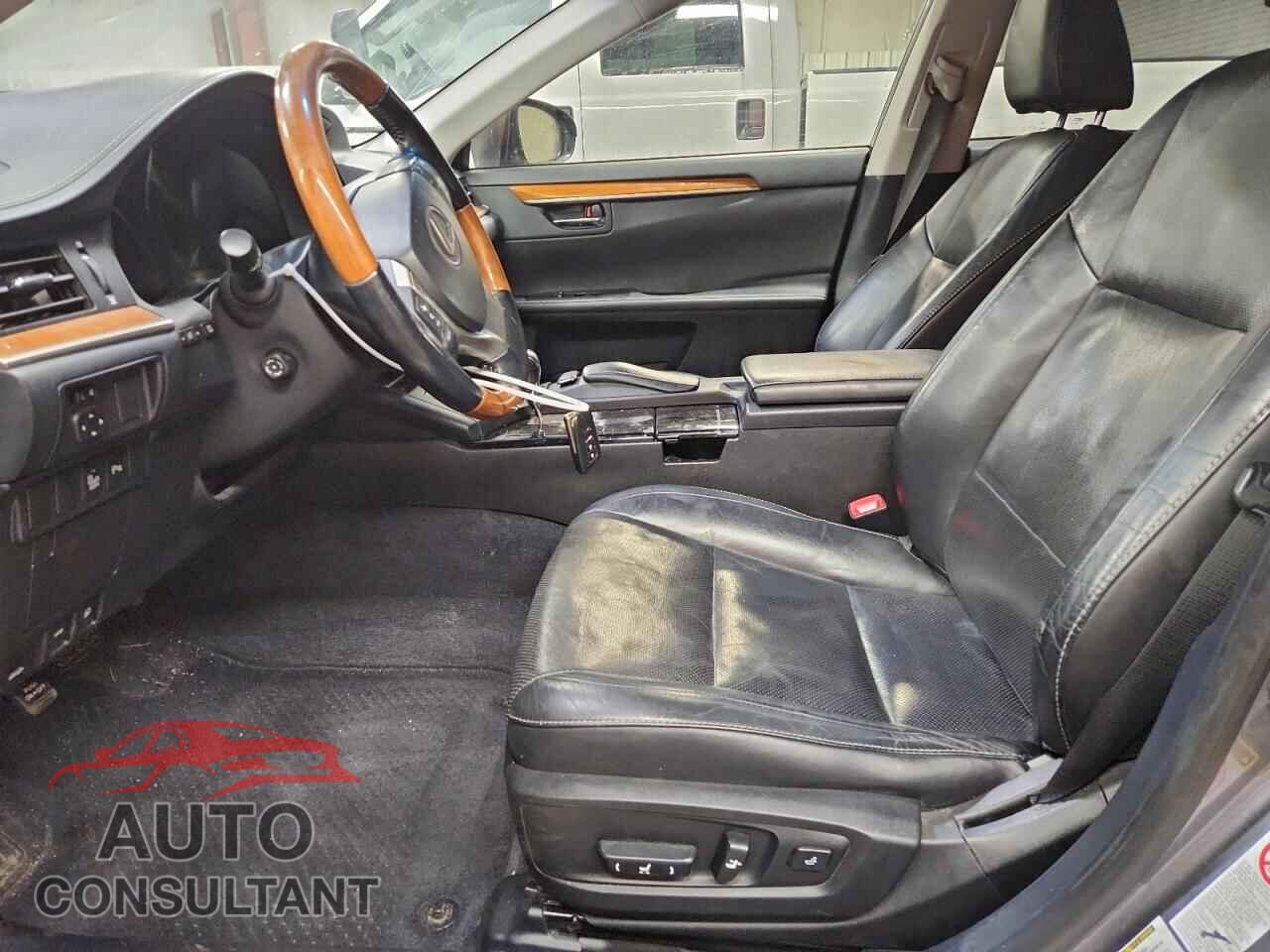 LEXUS ES300 2013 - JTHBW1GGXD2022015