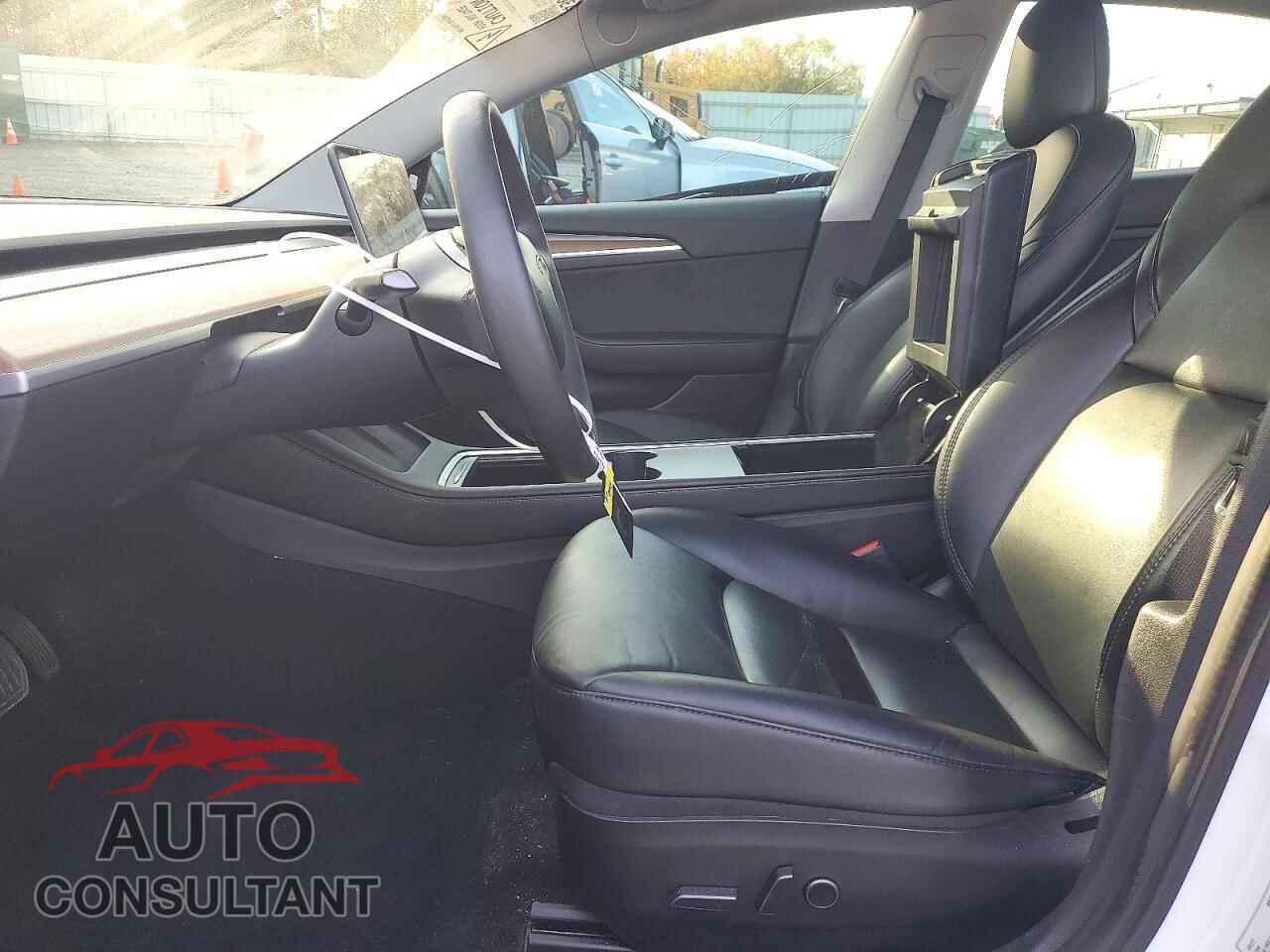 TESLA MODEL 3 2021 - 5YJ3E1EA4MF058299