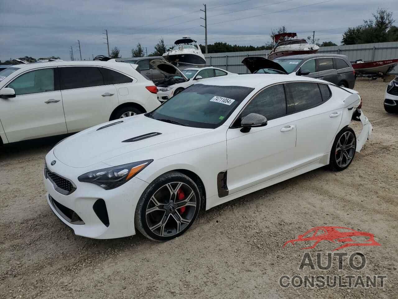 KIA STINGER 2020 - KNAE35LC7L6080881