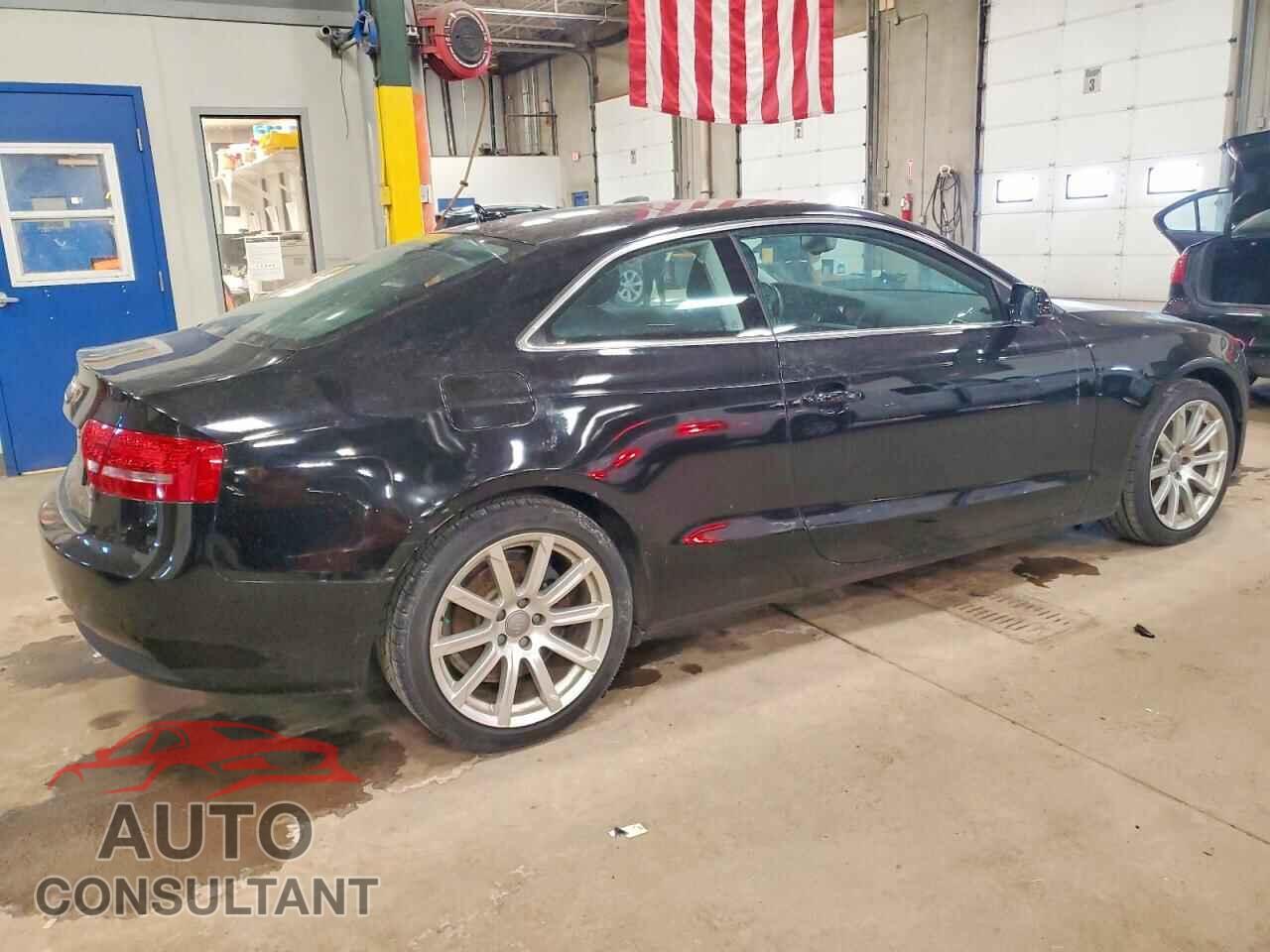 AUDI A5 2011 - WAULFAFR2BA035561