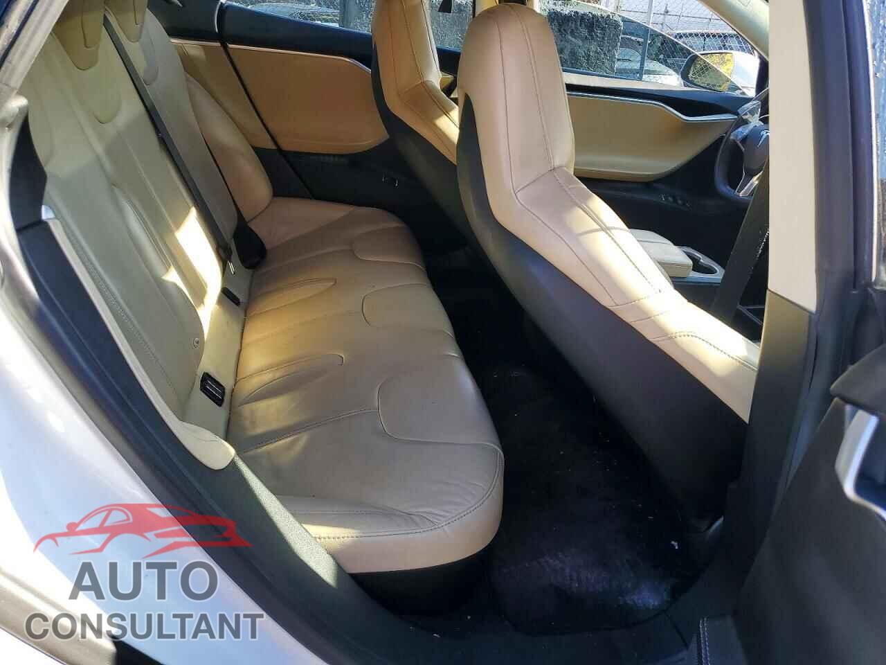 TESLA MODEL S 2016 - 5YJSA1E24GF169052