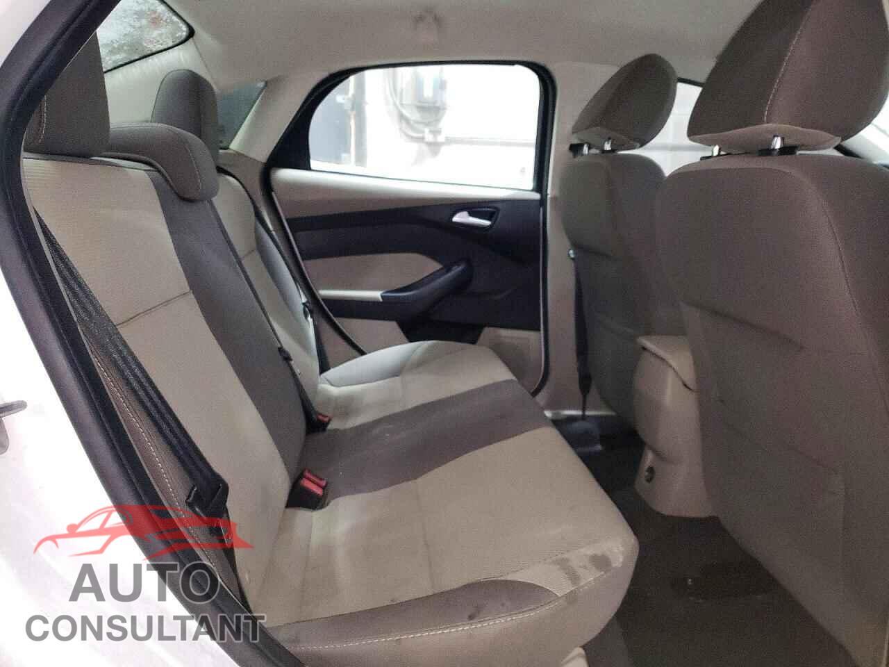 FORD FOCUS 2013 - 1FADP3F22DL189977