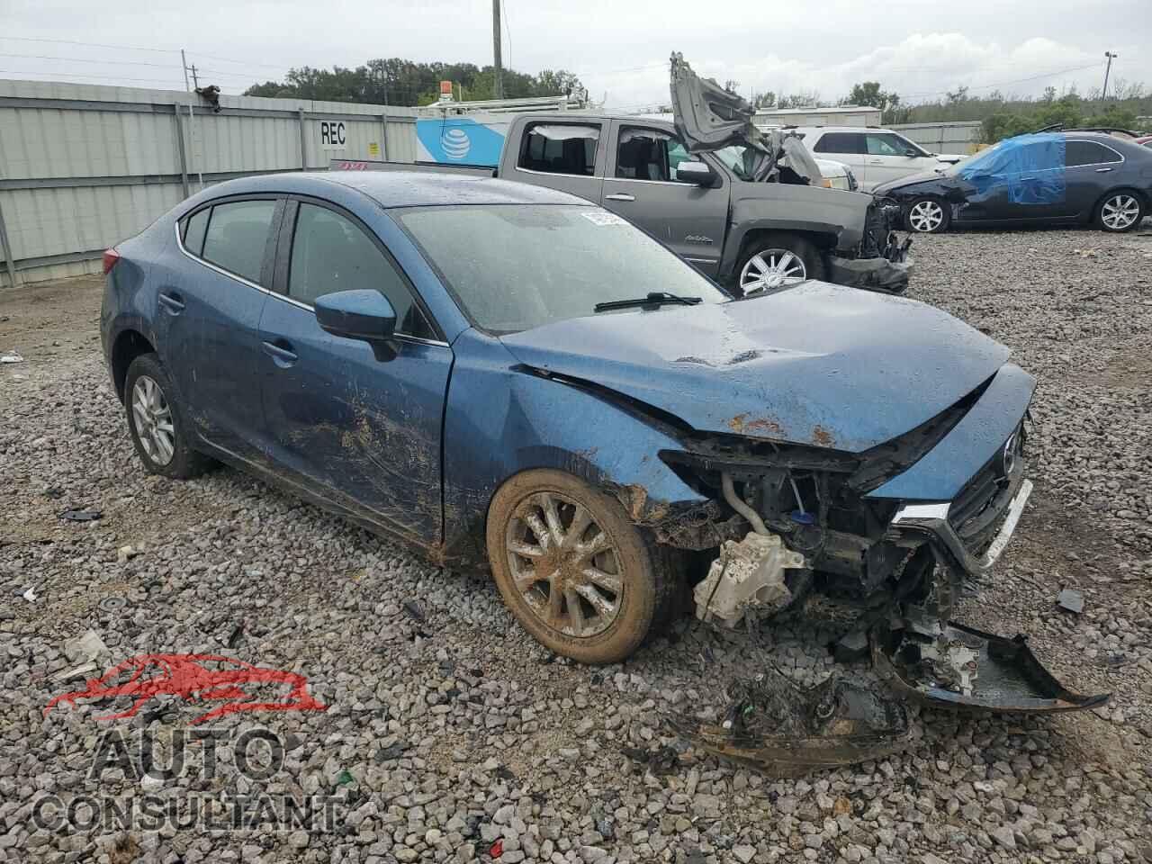 MAZDA 3 2017 - 3MZBN1U79HM157233