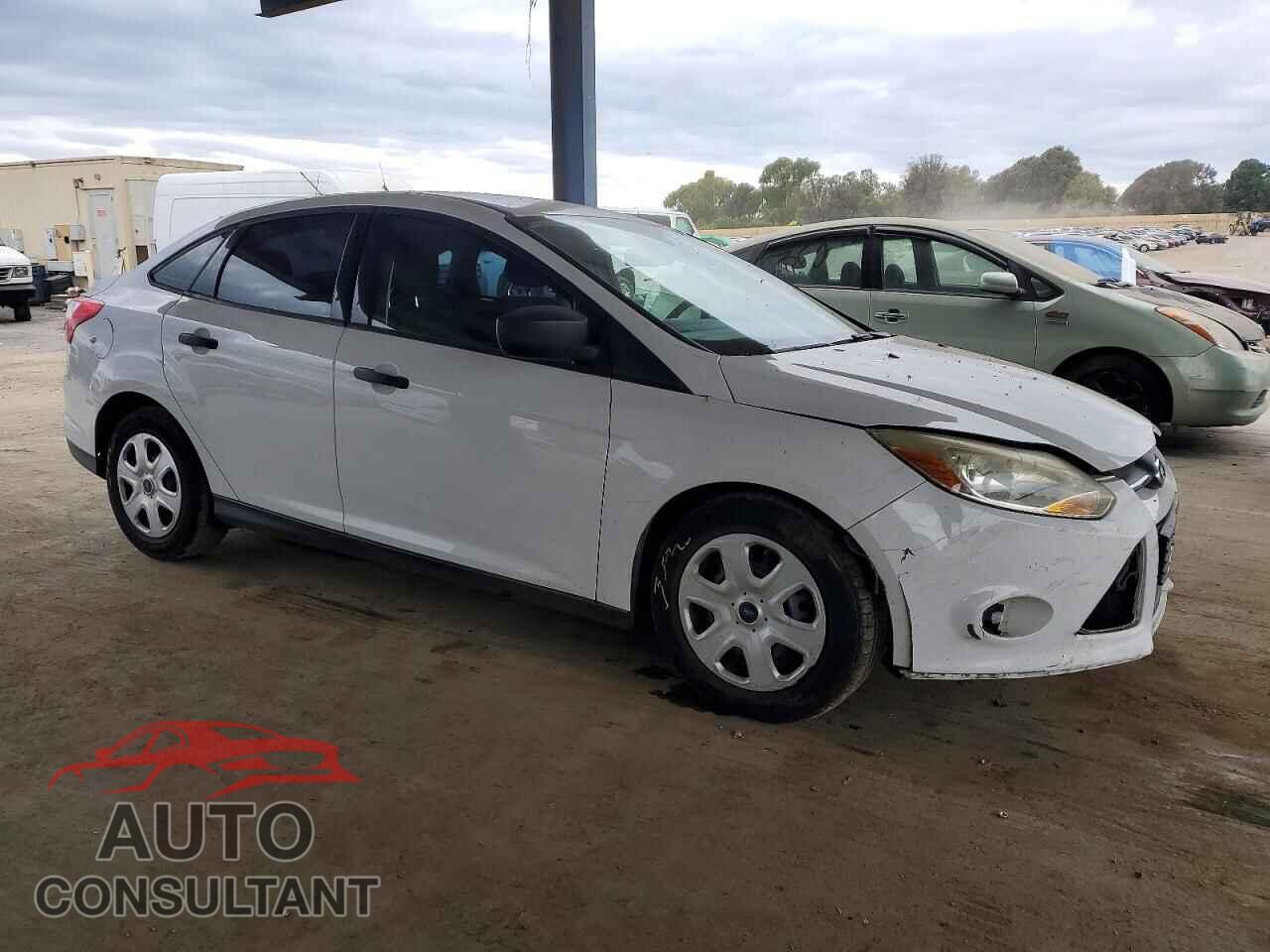 FORD FOCUS 2013 - 1FADP3E25DL164413