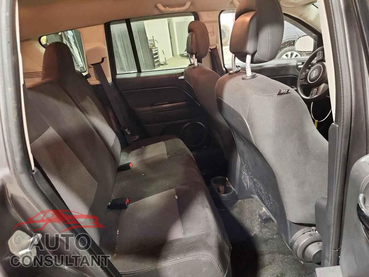 JEEP COMPASS 2015 - 1C4NJDBBXFD396092