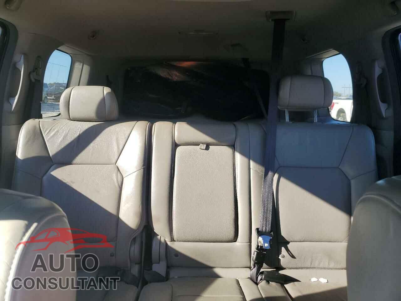 HONDA PILOT 2011 - 5FNYF4H54BB013203