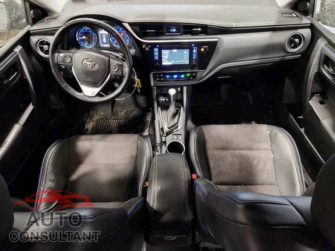 TOYOTA COROLLA 2017 - 2T1BURHE2HC770817