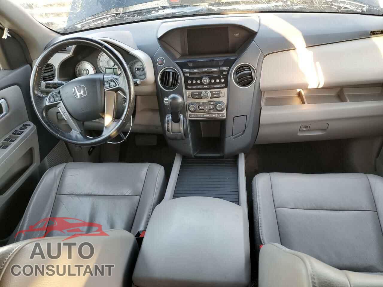 HONDA PILOT 2013 - 5FNYF4H54DB036628