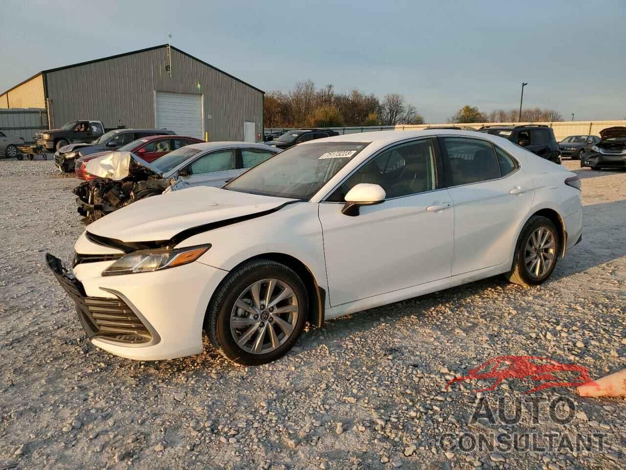 TOYOTA CAMRY 2023 - 4T1C11AK0PU167263