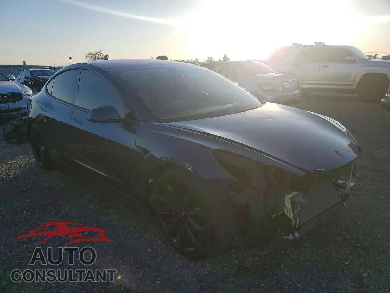 TESLA MODEL 3 2018 - 5YJ3E1EA0JF023724