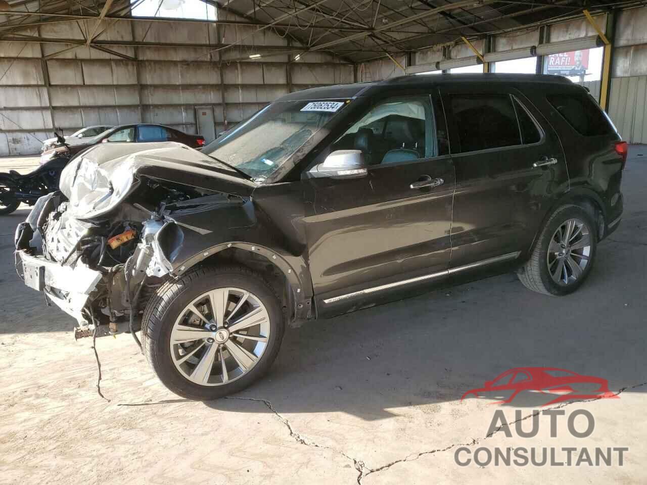 FORD EXPLORER 2018 - 1FM5K7F85JGA70832