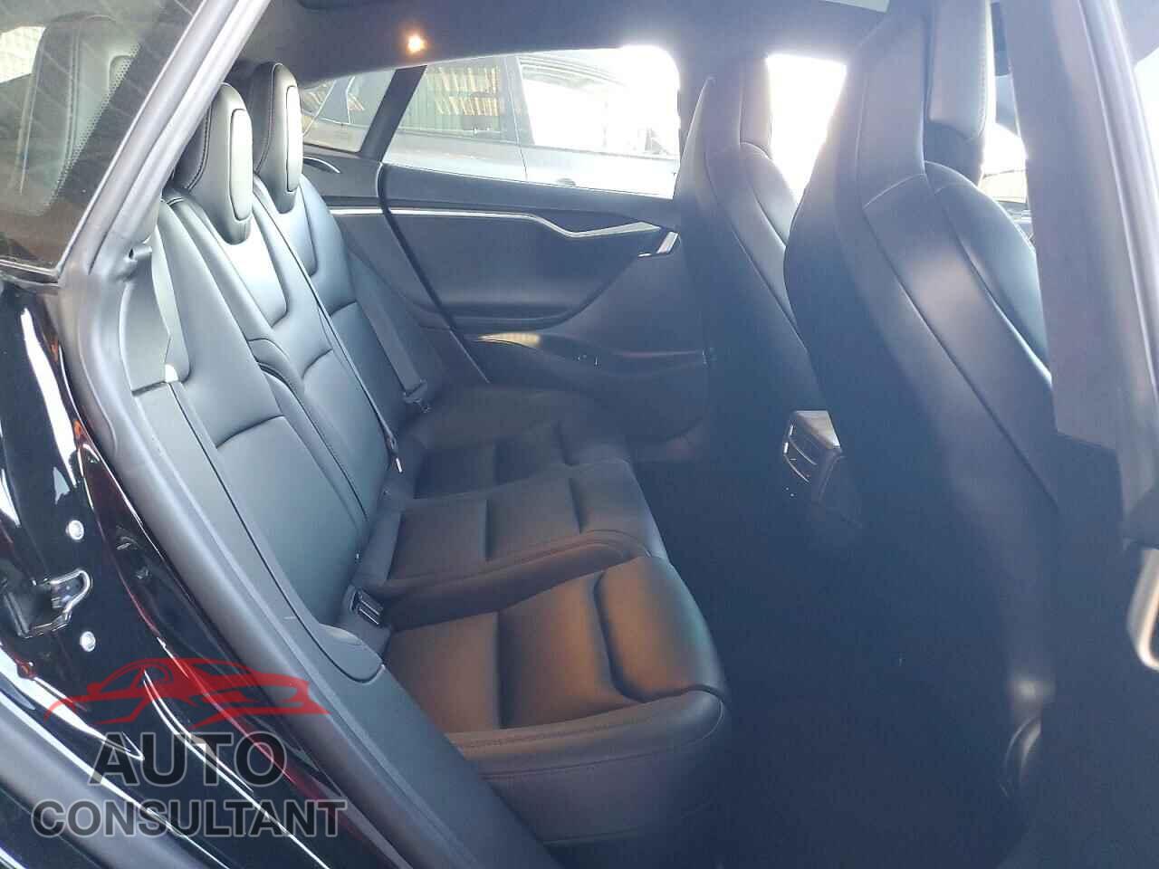 TESLA MODEL S 2018 - 5YJSA1E22JF248419