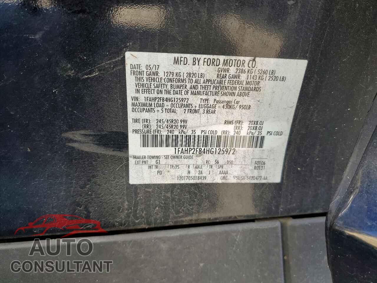 FORD TAURUS 2017 - 1FAHP2F84HG125972