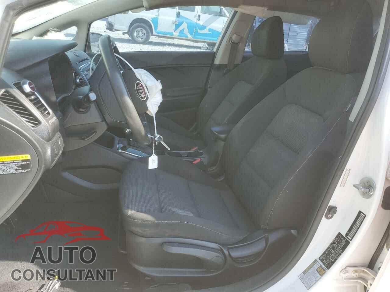 KIA FORTE 2017 - 3KPFK4A7XHE048504