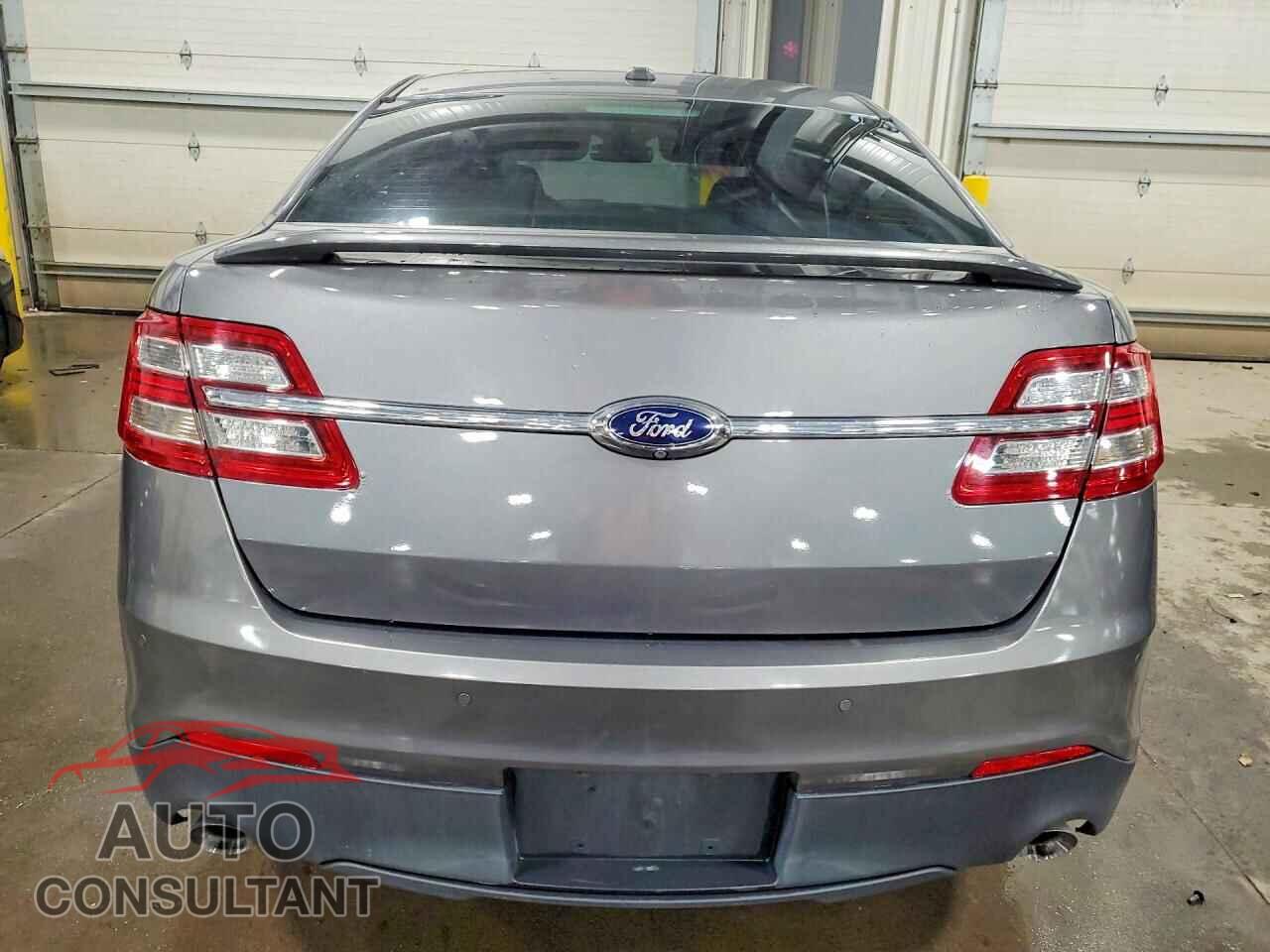 FORD TAURUS 2014 - 1FAHP2KT4EG121331