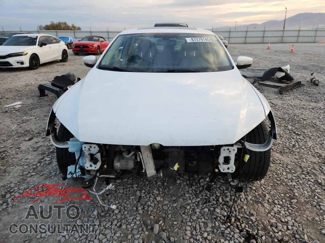 VOLKSWAGEN PASSAT 2013 - 1VWCN7A34DC024366
