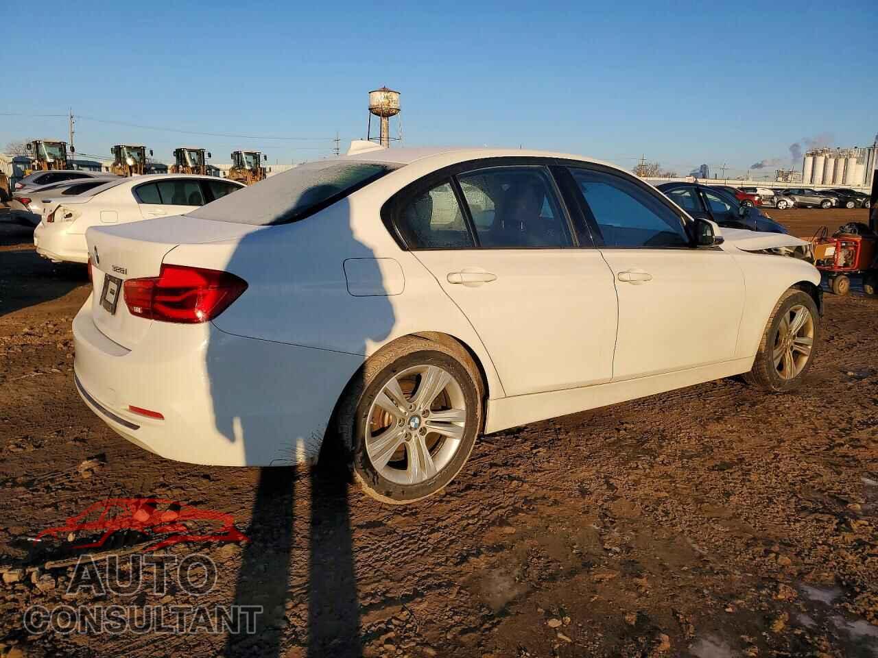 BMW 3 SERIES 2016 - WBA8E3G54GNU01049