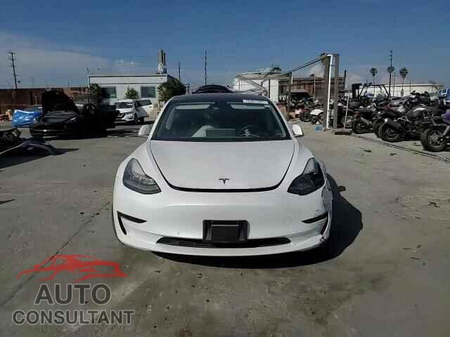 TESLA MODEL 3 2018 - 5YJ3E1EA5JF023329