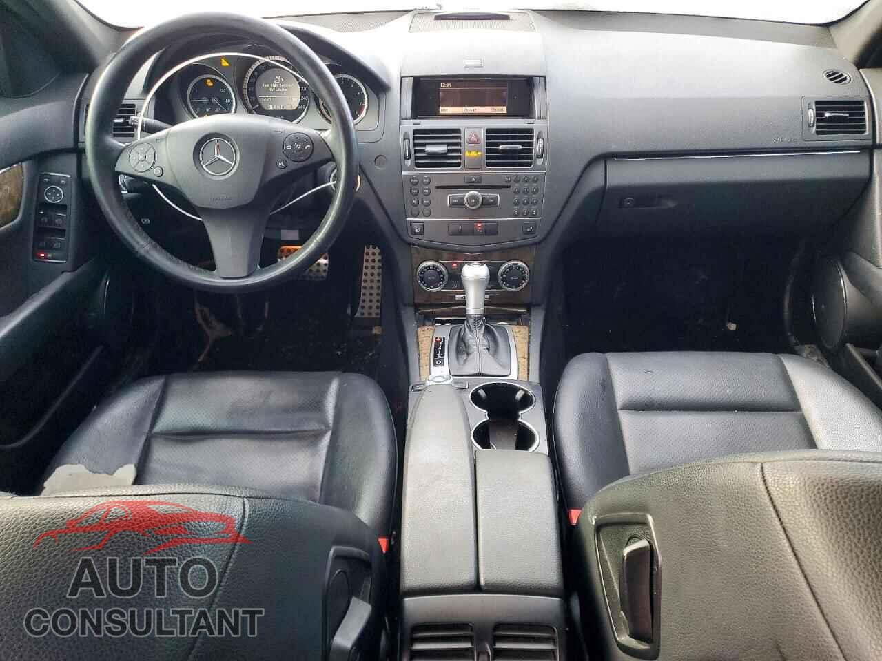 MERCEDES-BENZ C-CLASS 2011 - WDDGF8FB2BA524807