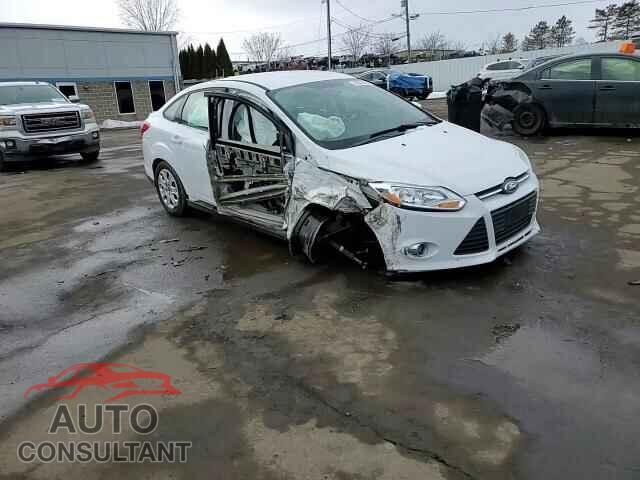 FORD FOCUS 2012 - 1FAHP3F24CL240752