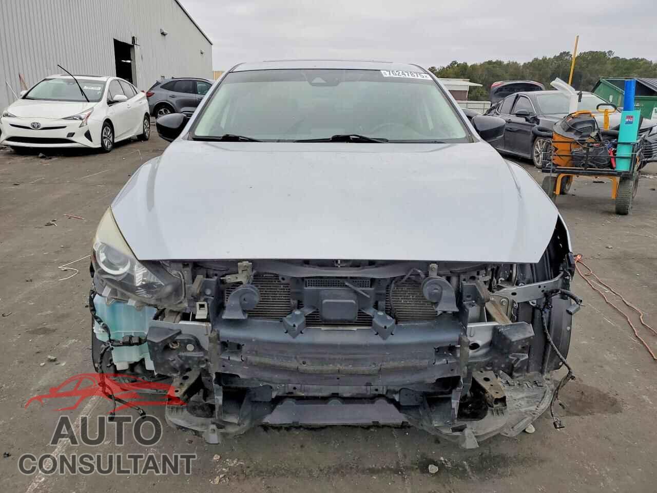 MAZDA 3 2017 - 3MZBN1V72HM142605