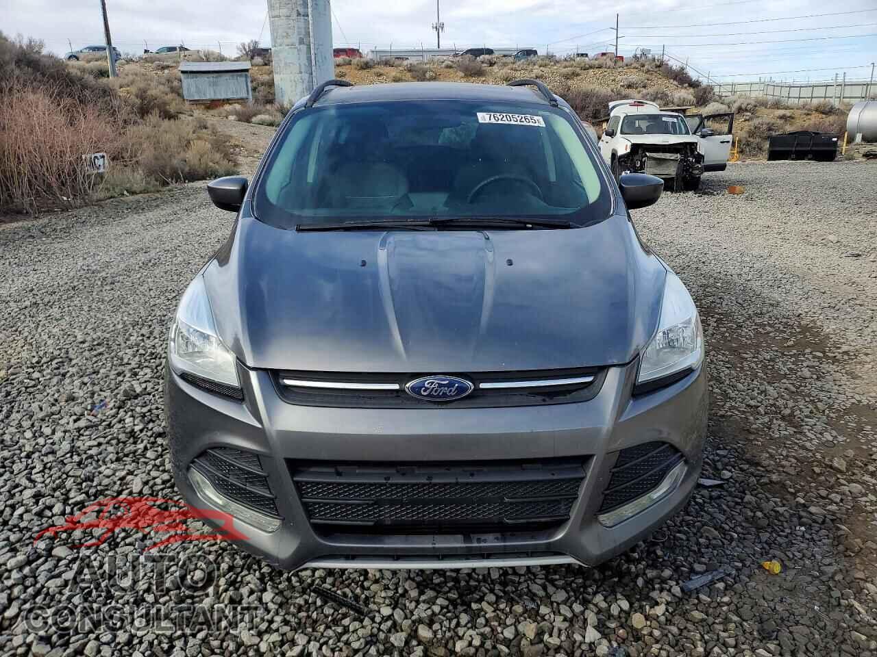 FORD ESCAPE 2014 - 1FMCU9G98EUC94396