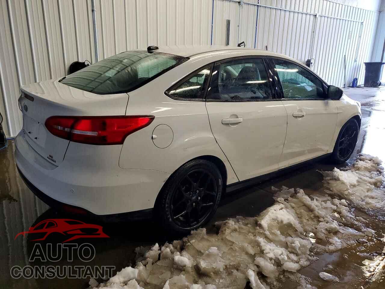 FORD FOCUS 2016 - 1FADP3F28GL314372