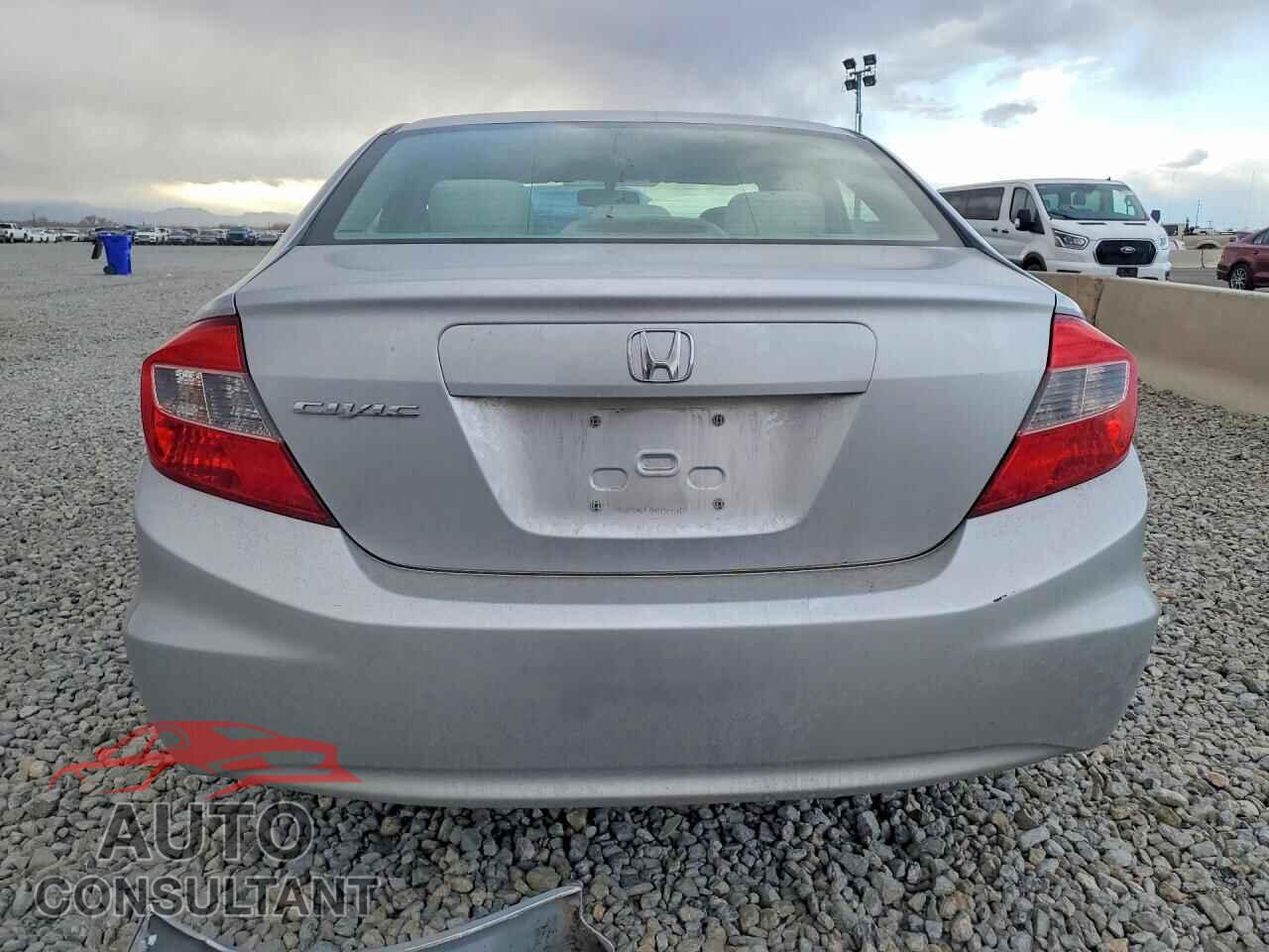 HONDA CIVIC 2012 - 19XFB2F8XCE379825