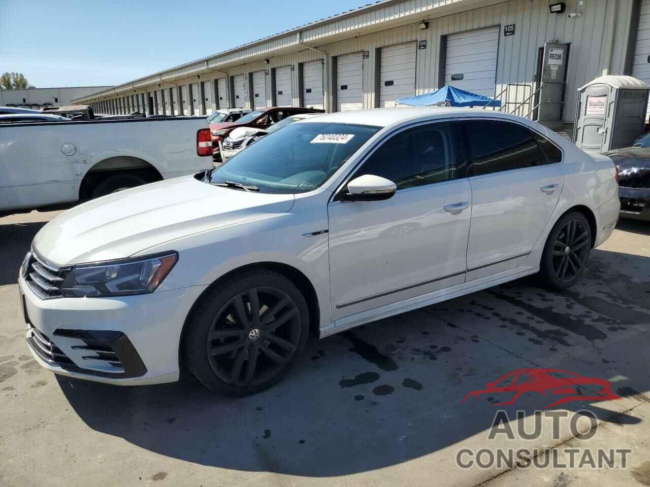 VOLKSWAGEN PASSAT 2017 - 1VWDT7A33HC074773