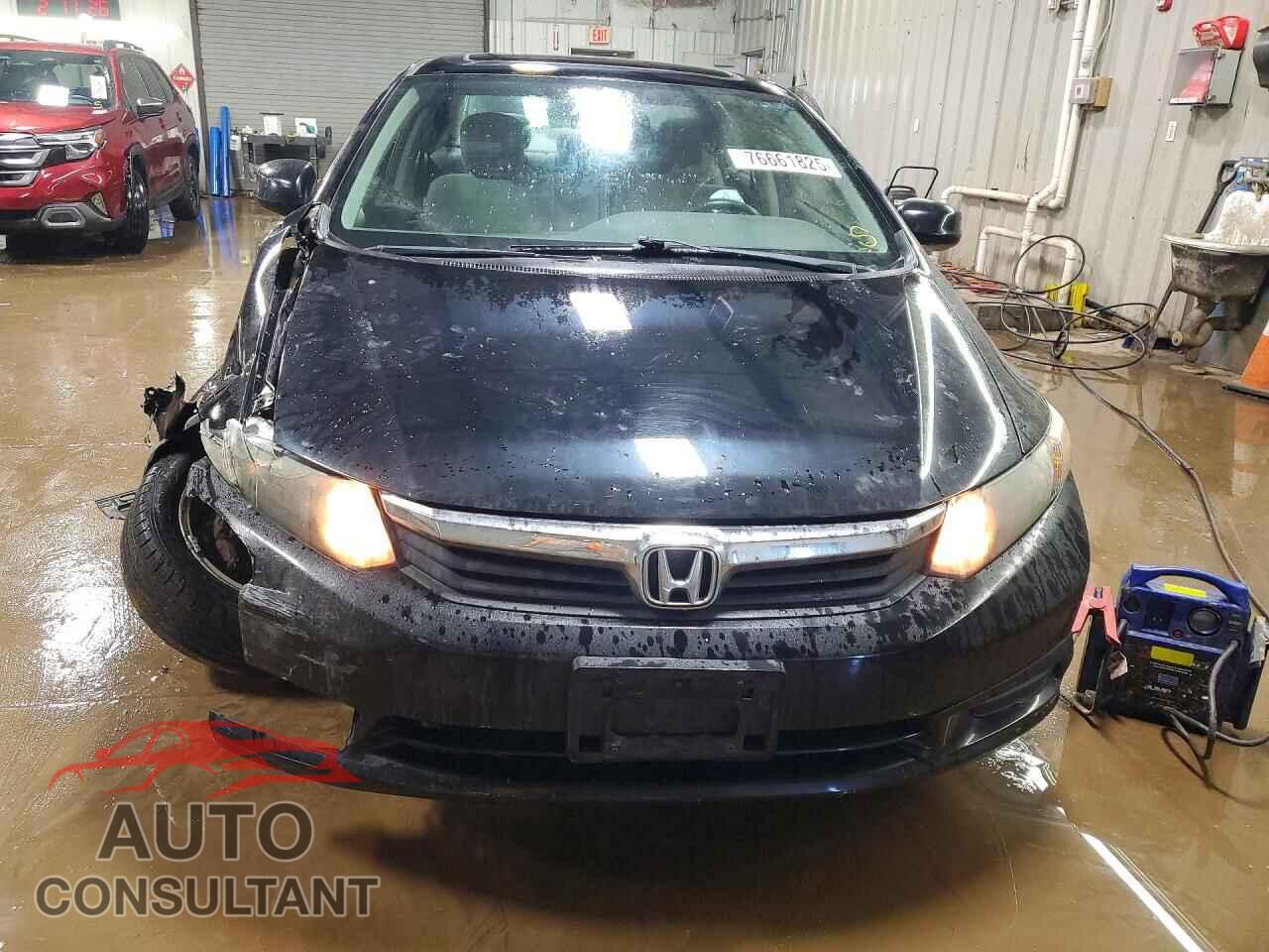 HONDA CIVIC 2012 - 19XFB2F80CE040720