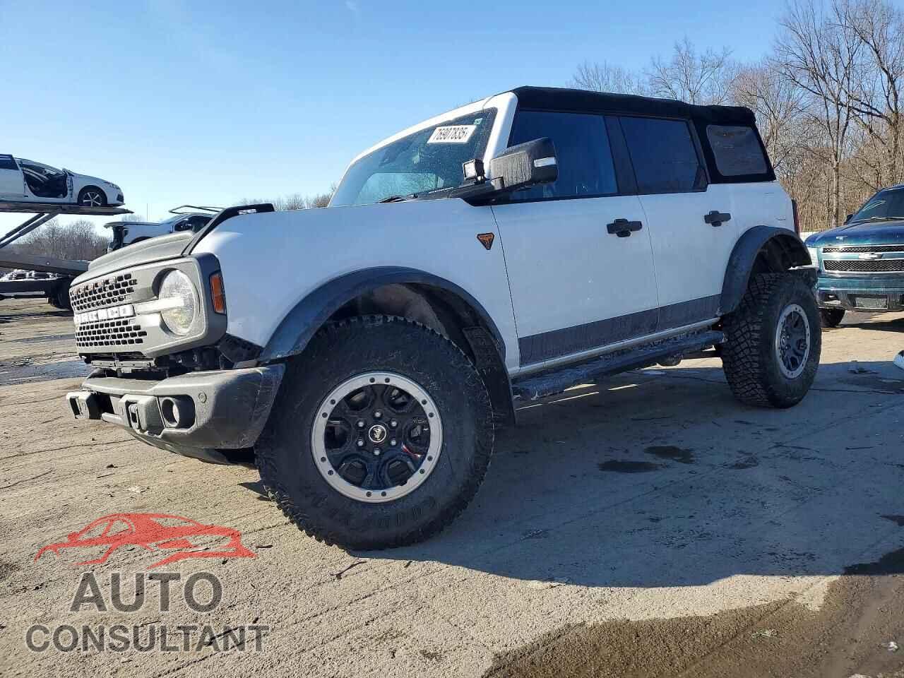 FORD BRONCO 2023 - 1FMEE5DH3PLB68336