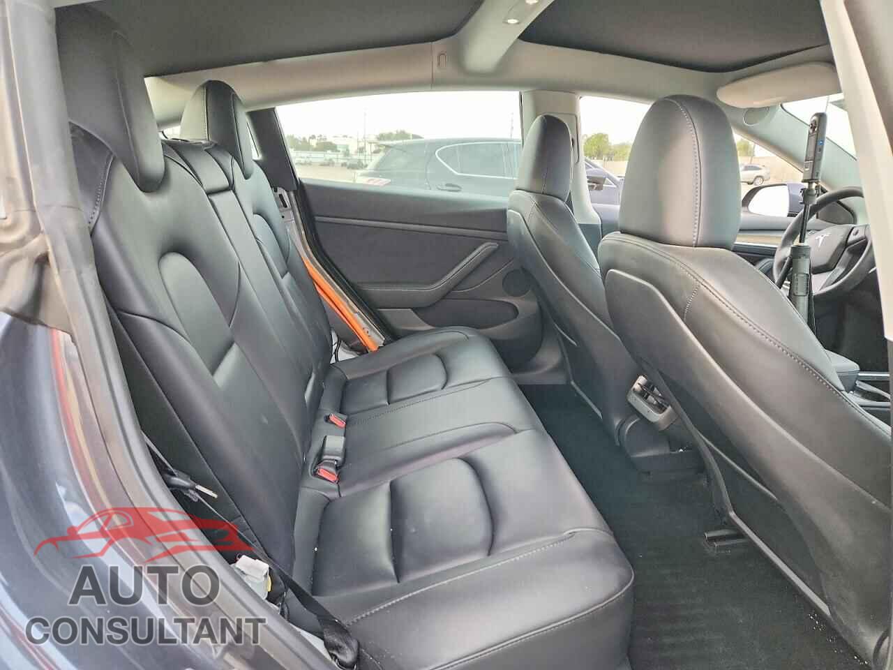 TESLA MODEL 3 2023 - 5YJ3E1EA8PF712404