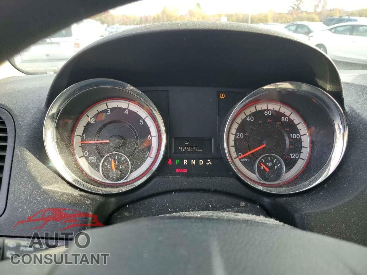 DODGE CARAVAN 2015 - 2C4RDGBG0FR533530
