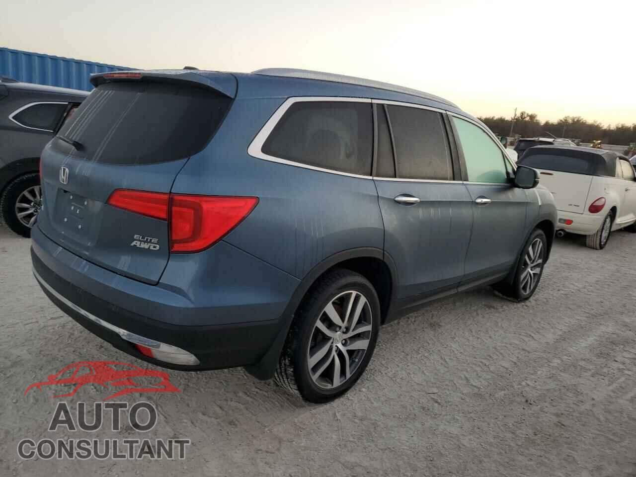 HONDA PILOT 2017 - 5FNYF6H08HB062025