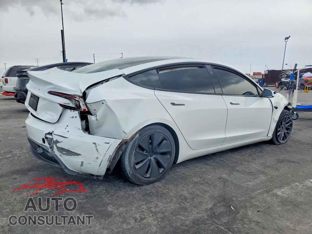 TESLA MODEL 3 2024 - 5YJ3E1EB0RF772320
