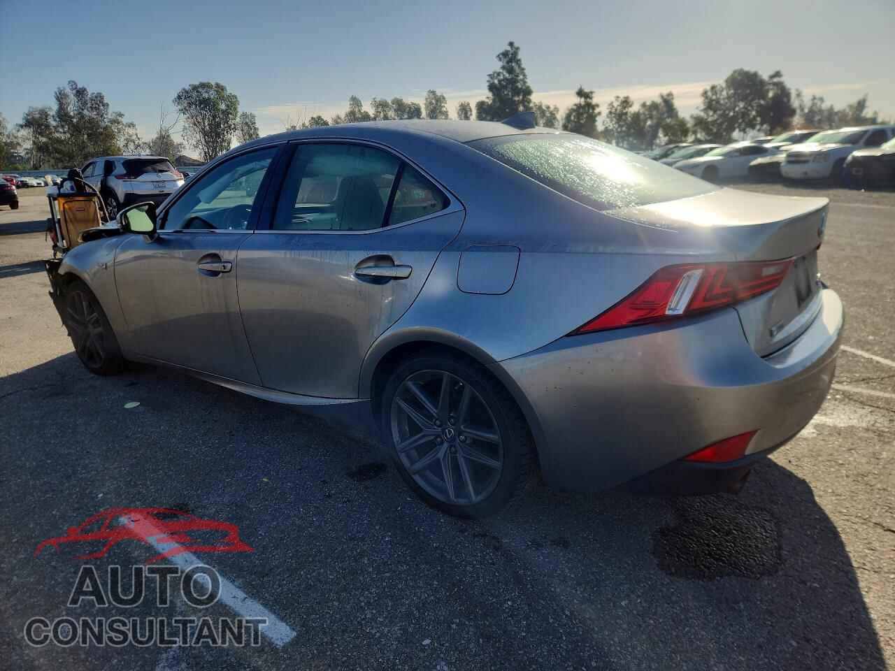 LEXUS IS 2015 - JTHBF1D27F5058030