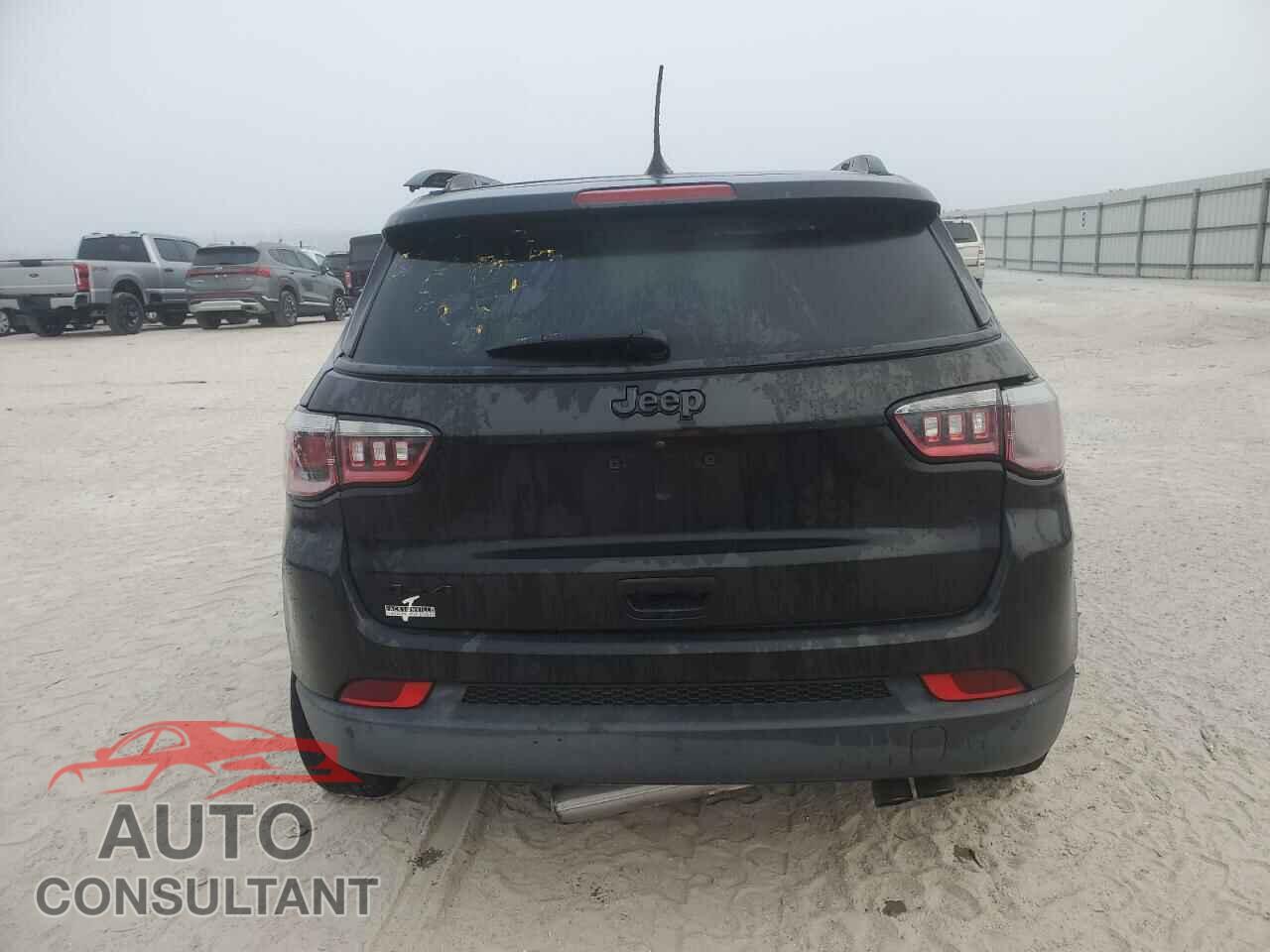 JEEP COMPASS 2019 - 3C4NJDBB0KT623181