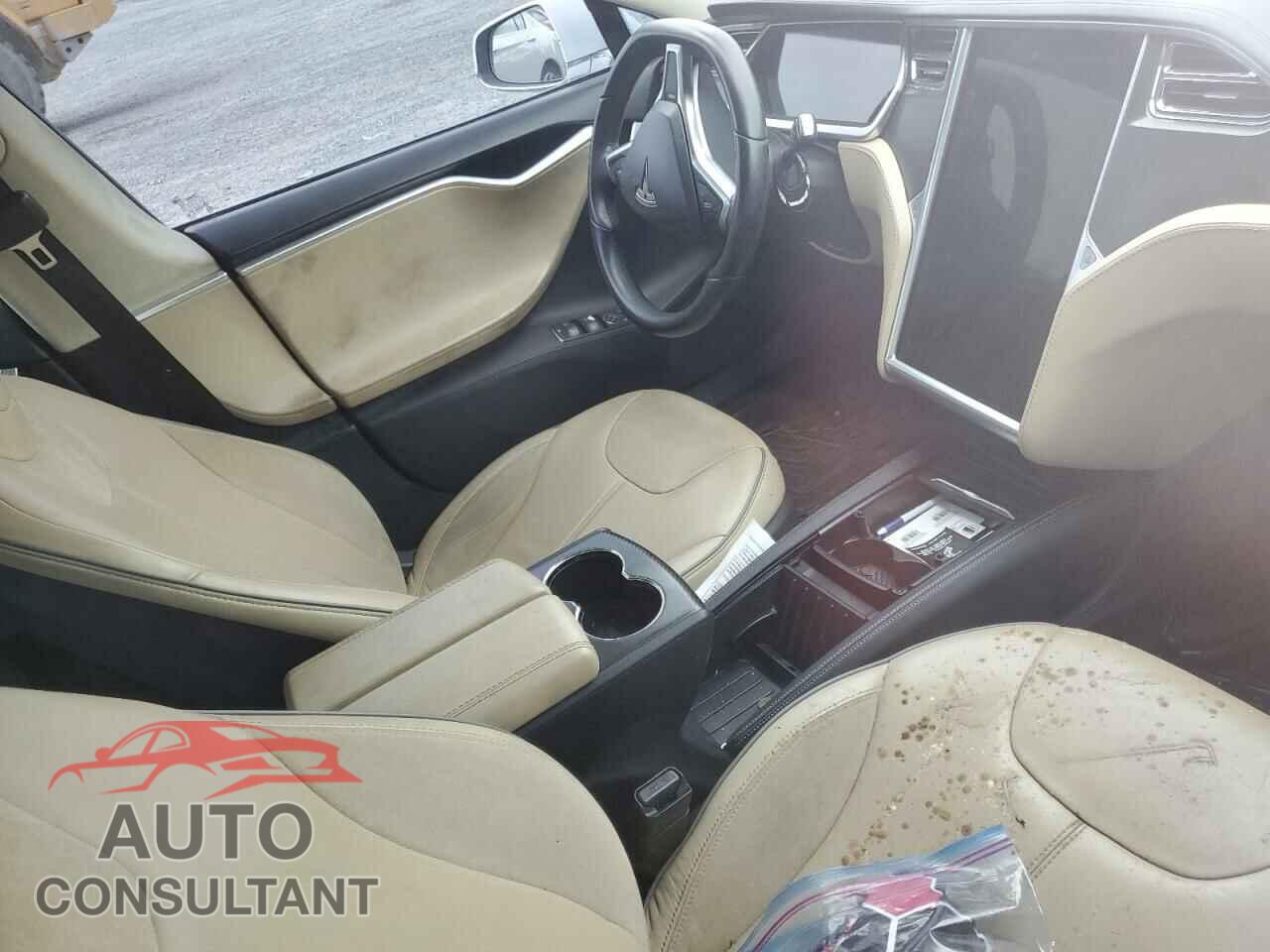 TESLA MODEL S 2013 - 5YJSA1DP7DFP08790