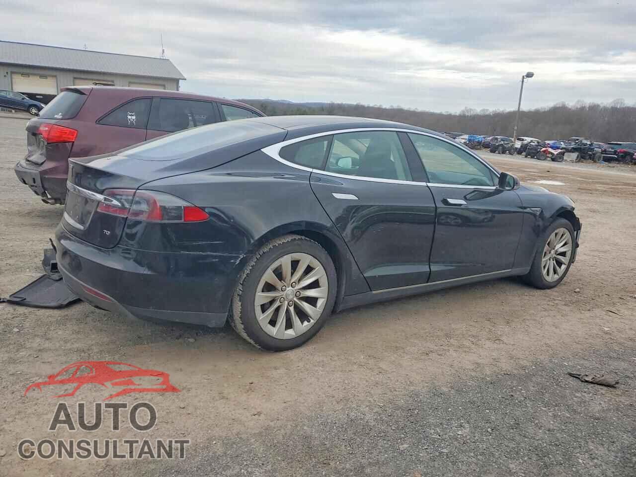 TESLA MODEL S 2016 - 5YJSA1E14GF132428