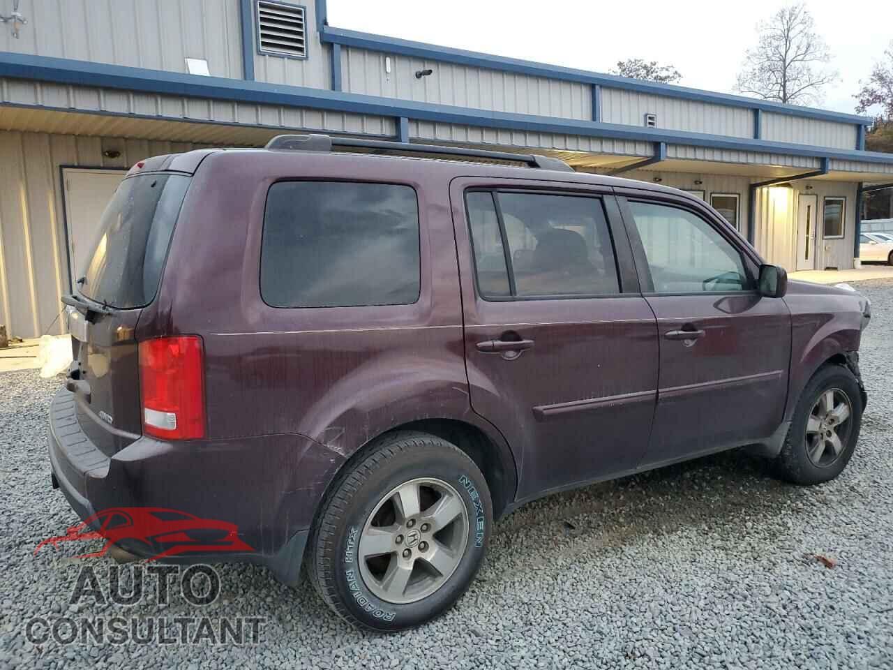 HONDA PILOT 2011 - 5FNYF4H57BB030576