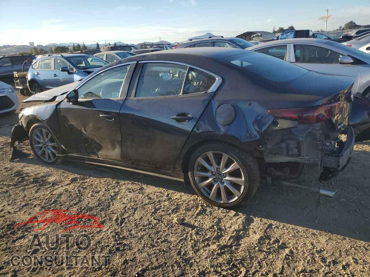MAZDA 3 2021 - JM1BPABL2M1320745
