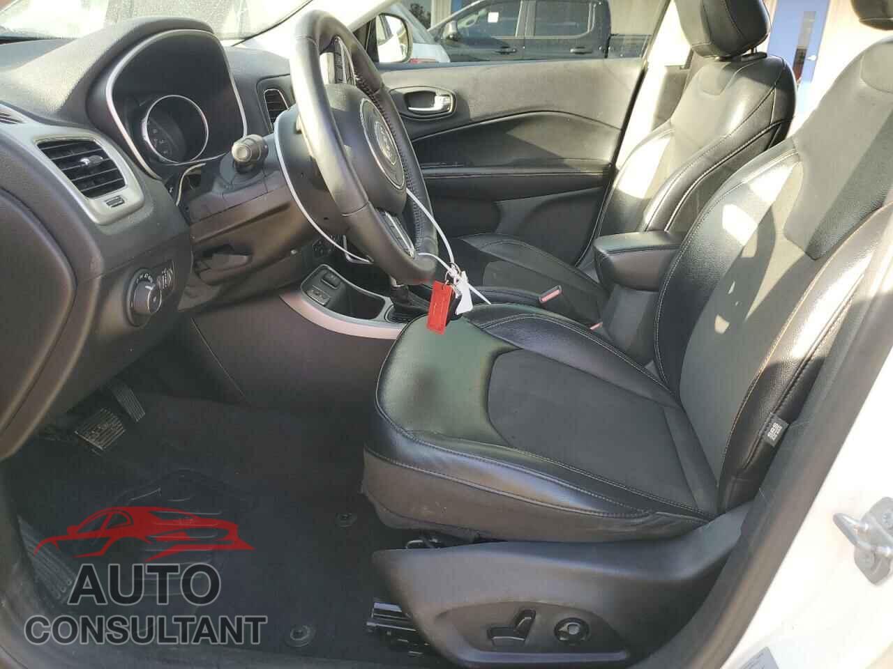 JEEP COMPASS 2017 - 3C4NJCBB1HT652823