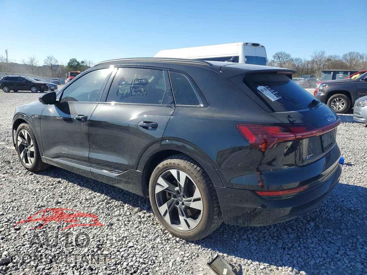 AUDI E-TRON 2021 - WA1AAAGE8MB014371
