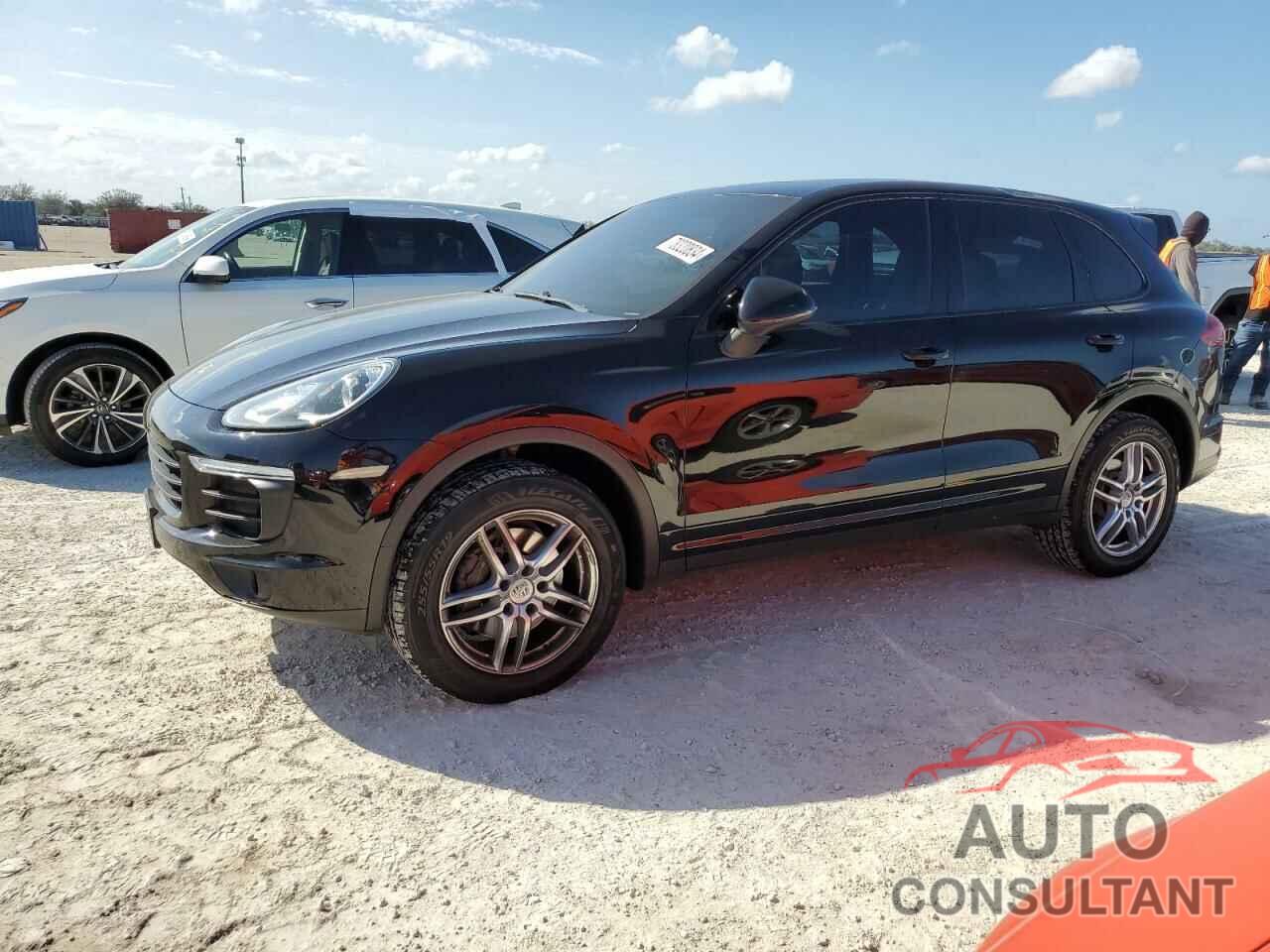 PORSCHE CAYENNE 2016 - WP1AA2A20GKA11235